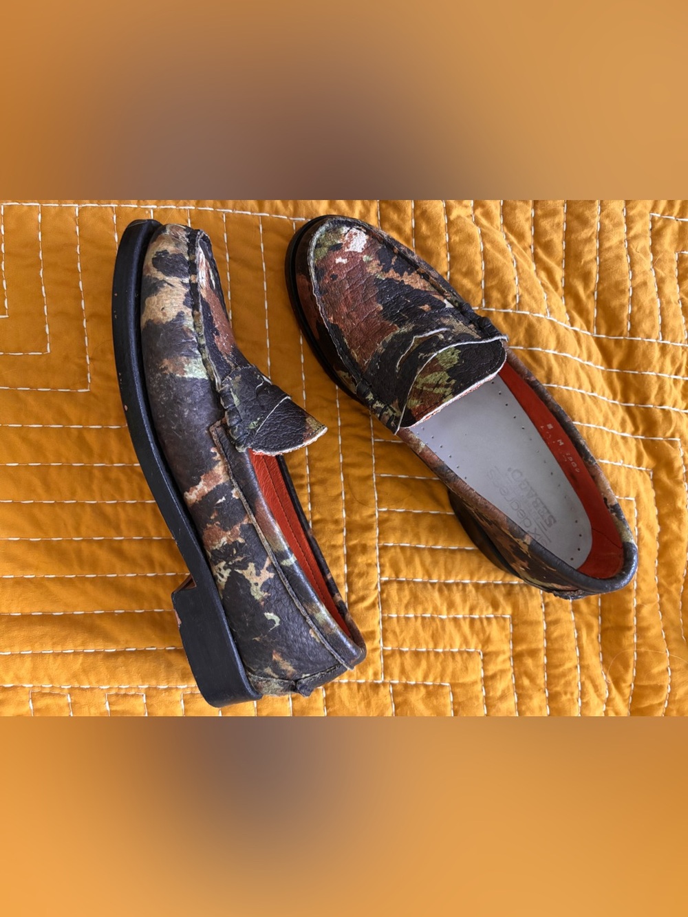 Sebago women’s Camouflage Leather Slip-On Loafers in Brown and Olive. Sz 8.